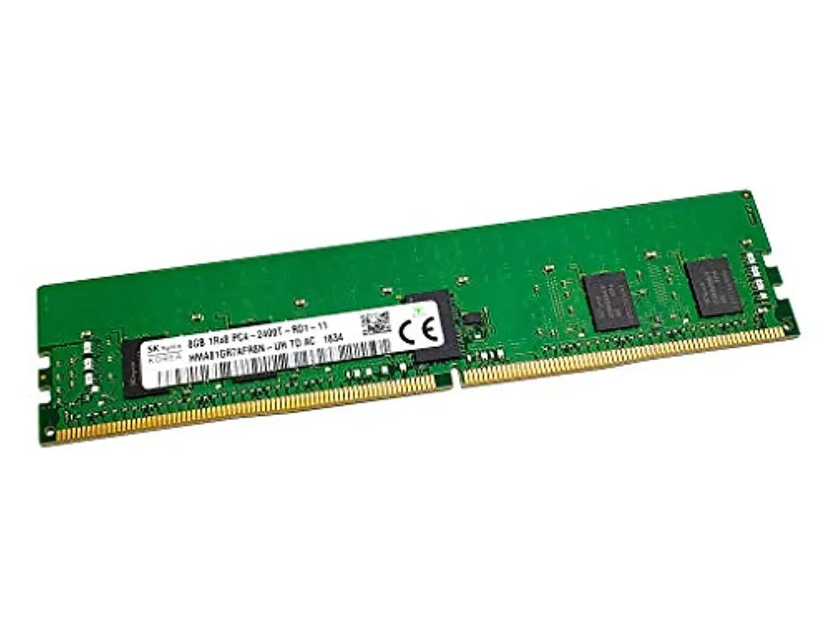 Hynix Hynix HMA81GR7AFR8N-UH 8 GB DDR4-2400 ECC REG DIMM — product photo