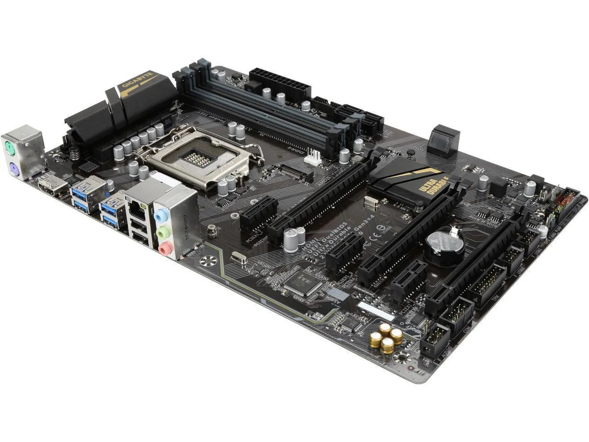 GIGABYTE GIGABYTE GA-Z270P-D3 (rev. 1.0) LGA 1151 Intel Z270 ATX Motherboard — photo du produit