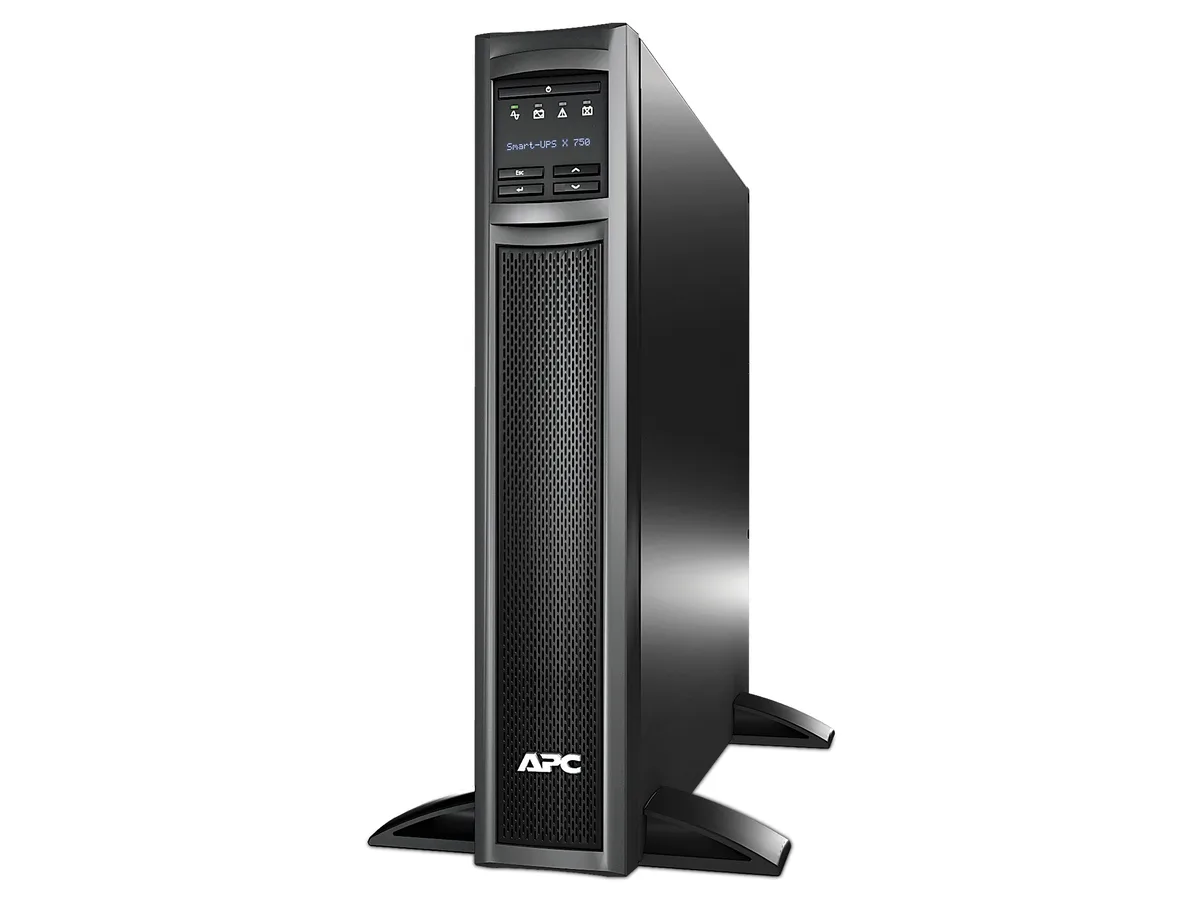 APC APC Smart-UPS X SMX750C 750VA 675W UPS — termékfotó