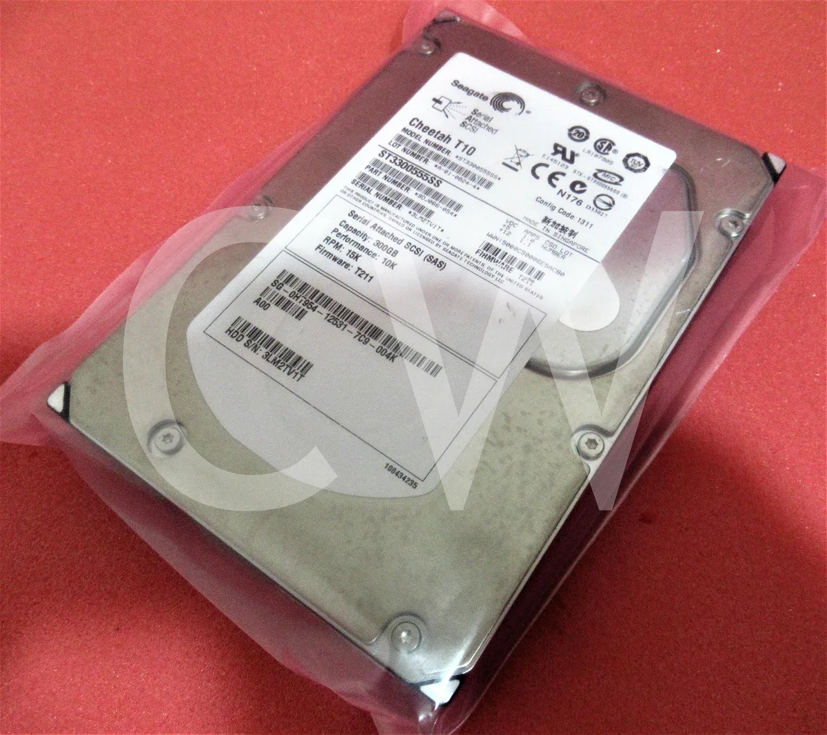 Silver 3.5 inch SAS hard drive with hot-swap tray handle