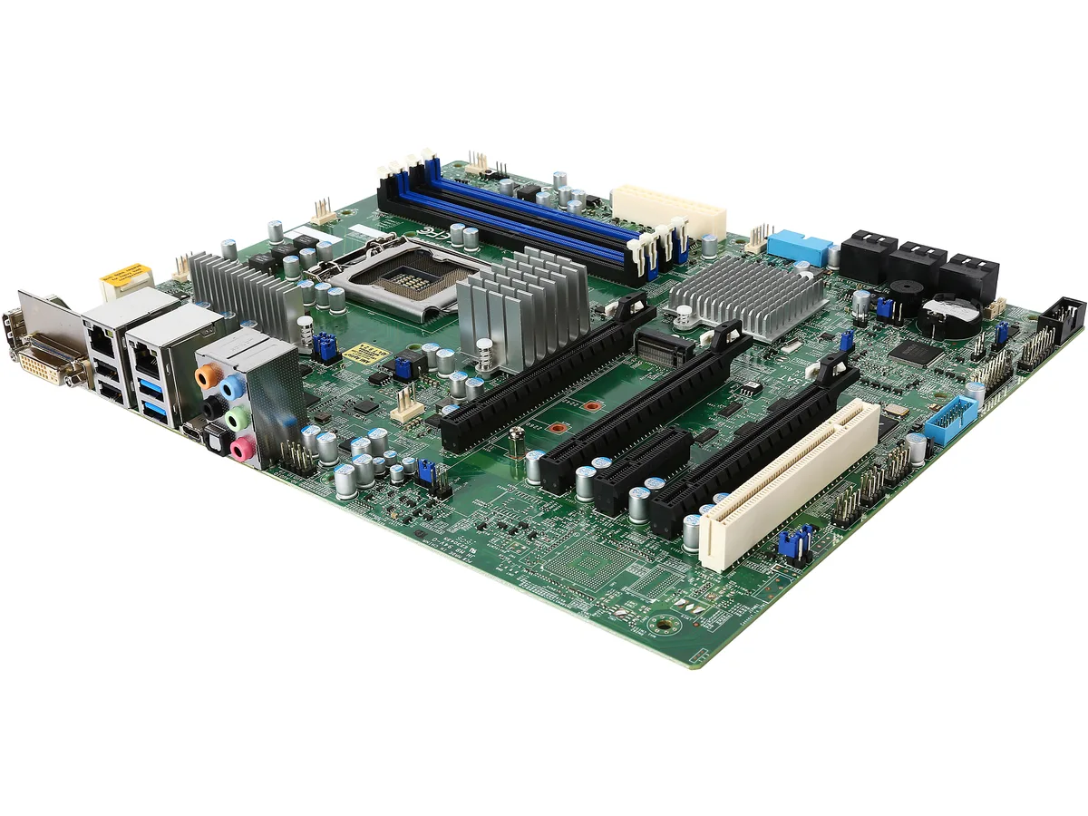 Supermicro Supermicro MBD-X11SAT-O LGA 1151 ATX server motherboard — zdjęcie produktu