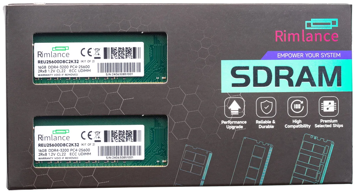 Two green DDR4 UDIMM sticks with black heat spreaders