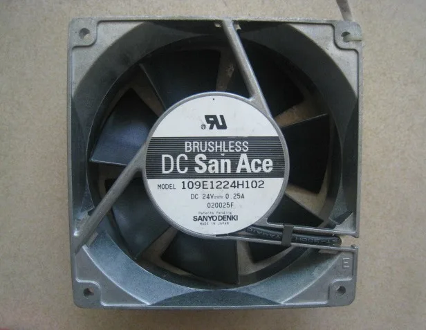 Gray square 120mm cooling fan 38mm thick no LED