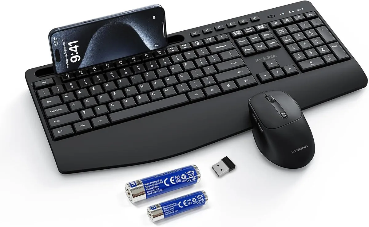 TUKO TUKO Wireless Gaming Keyboard and Mouse Combo 2.4G 800/1200/1600 DPI Black — product photo