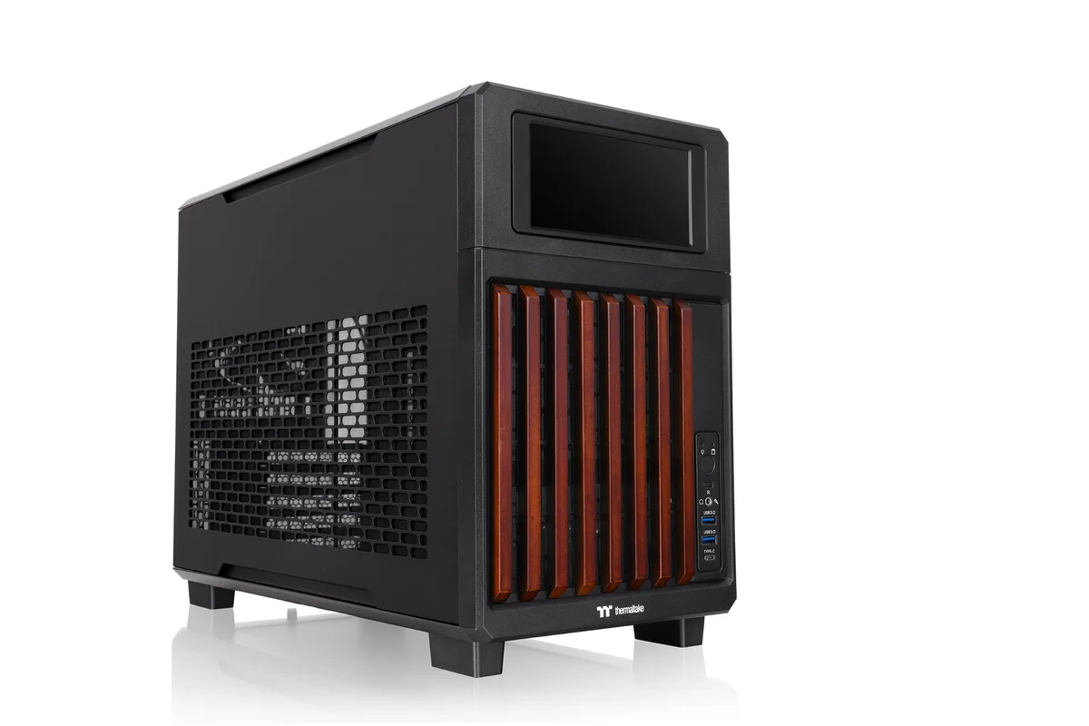 Thermaltake Thermaltake TR200 WS CA-11L-00S1NN-W1 PC case 6.0" LCD Wood Front Trim — produktbilde