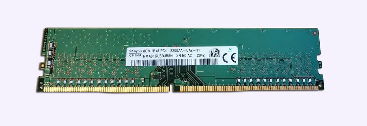 SK hynix SK hynix HMA81GU6DJR8N-XN 8GB DDR4 3200 desktop RAM — product photo