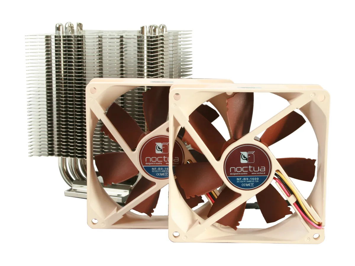 Compact tower cooler with nickel-plated copper base, aluminium fins, and two beige 92mm fans