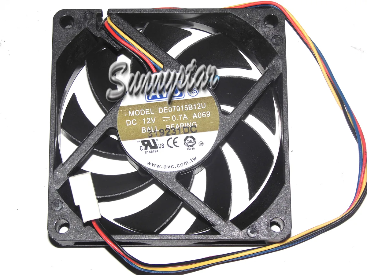 SunnyStar Co., Ltd SunnyStar Co., Ltd DE07015B12U A069 70x15mm 12V 0.70A PWM Ball Bearing Case Fan — foto produk