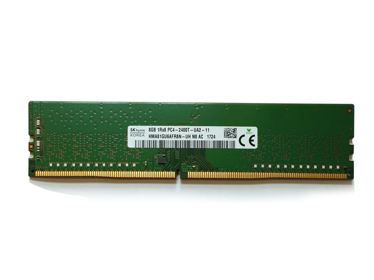 SK hynix SK hynix HMA81GU6AFR8N 8GB DDR4 2400MHz CL17 desktop RAM — product photo