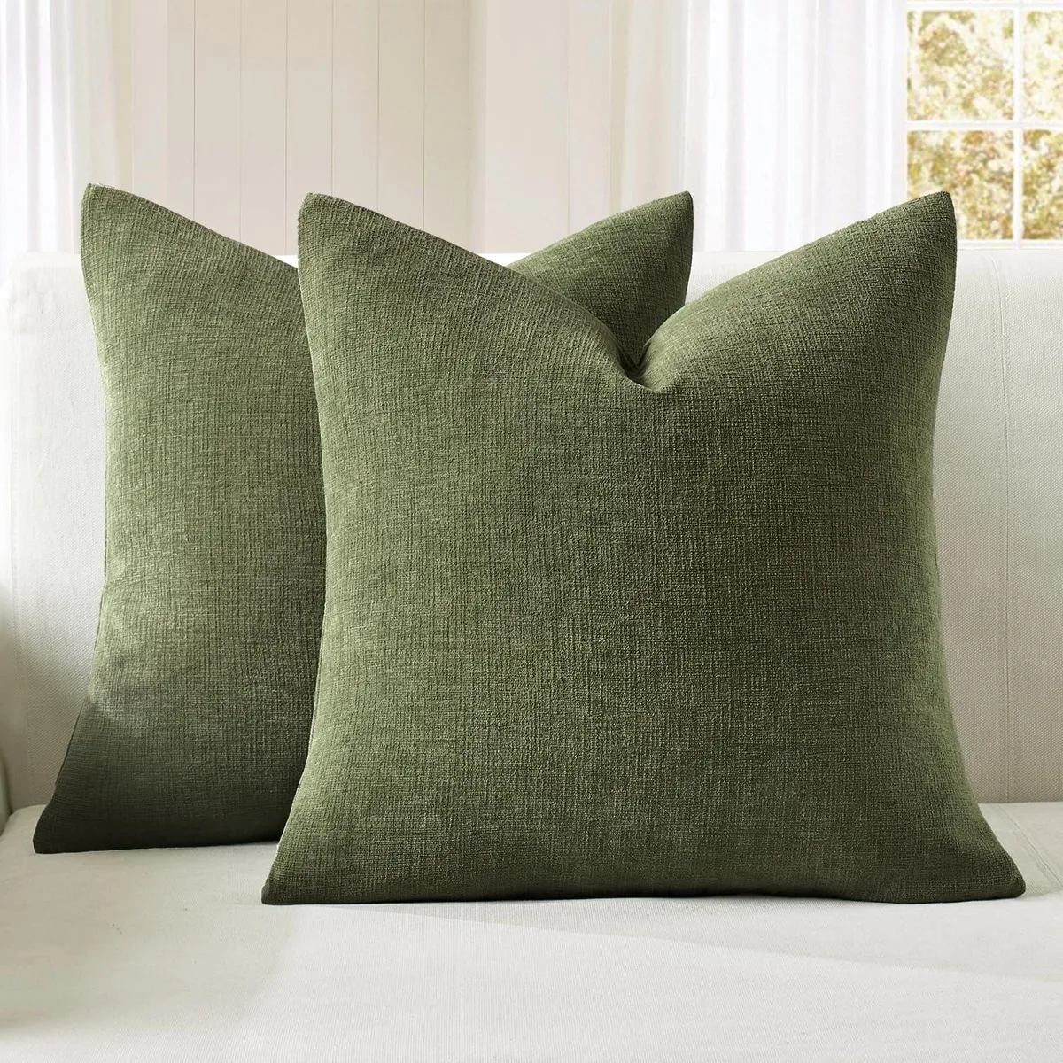  MIULEE Olive Green Chenille Pillow Covers 18x18 Set of 2 — 商品照片