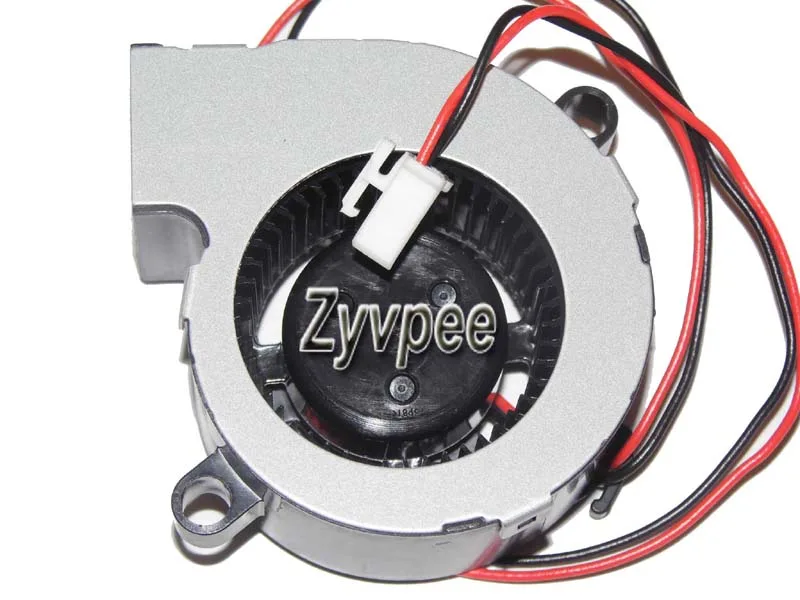 Zyvpee Zyvpee 04520GA-24L-BA 45x20mm 24V 0.07A 2-pin case fan — foto produk
