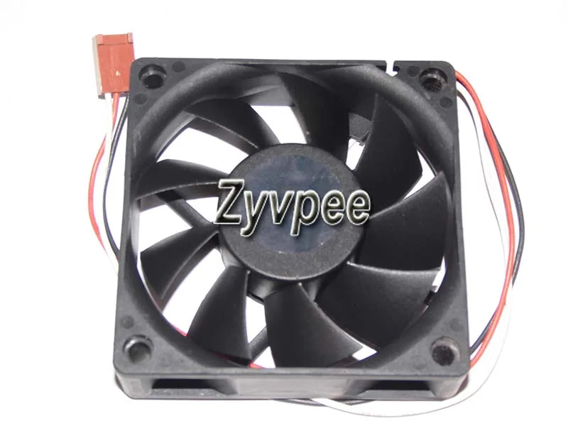 Zyvpee Zyvpee DS07020B12U FAR 70mm 7020 12V 3-pin case fan — foto produk