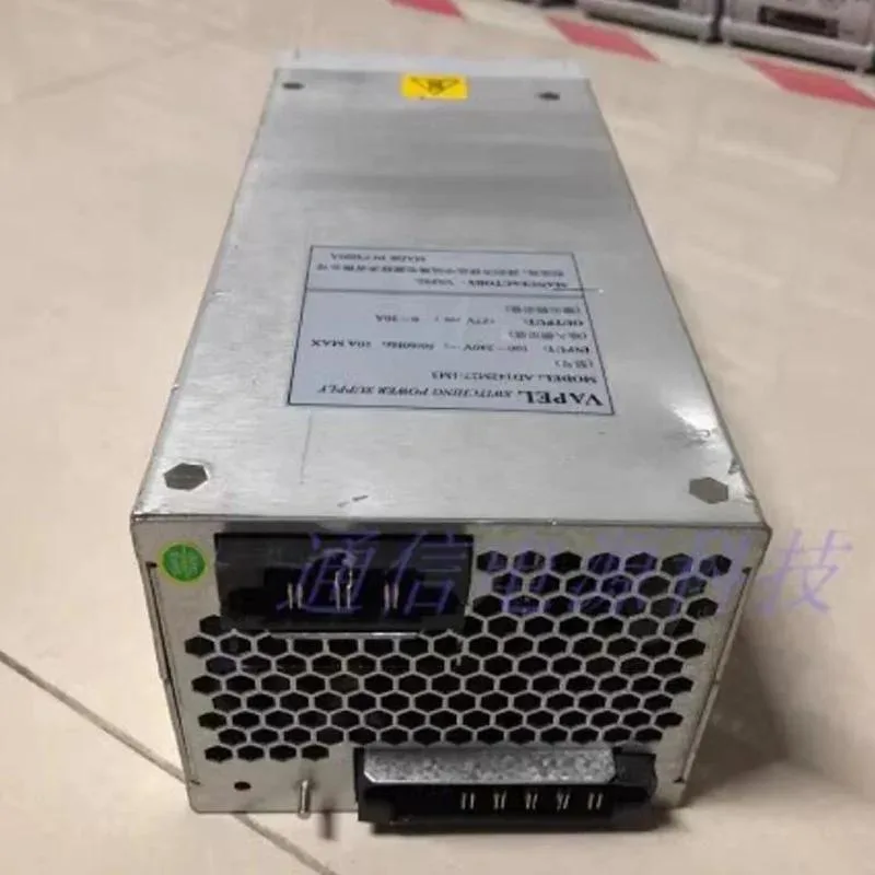 KHACHIMO KHACHIMO 27V50A 80 PLUS Gold ATX power supply — photo du produit