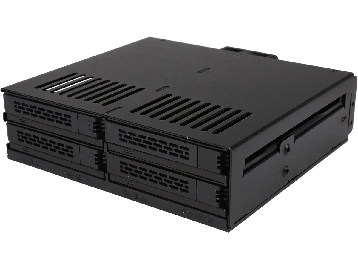 ICY DOCK ICY DOCK MB324SP-B 4 x 2.5" to 5.25" SSD accessory — ürün fotoğrafı