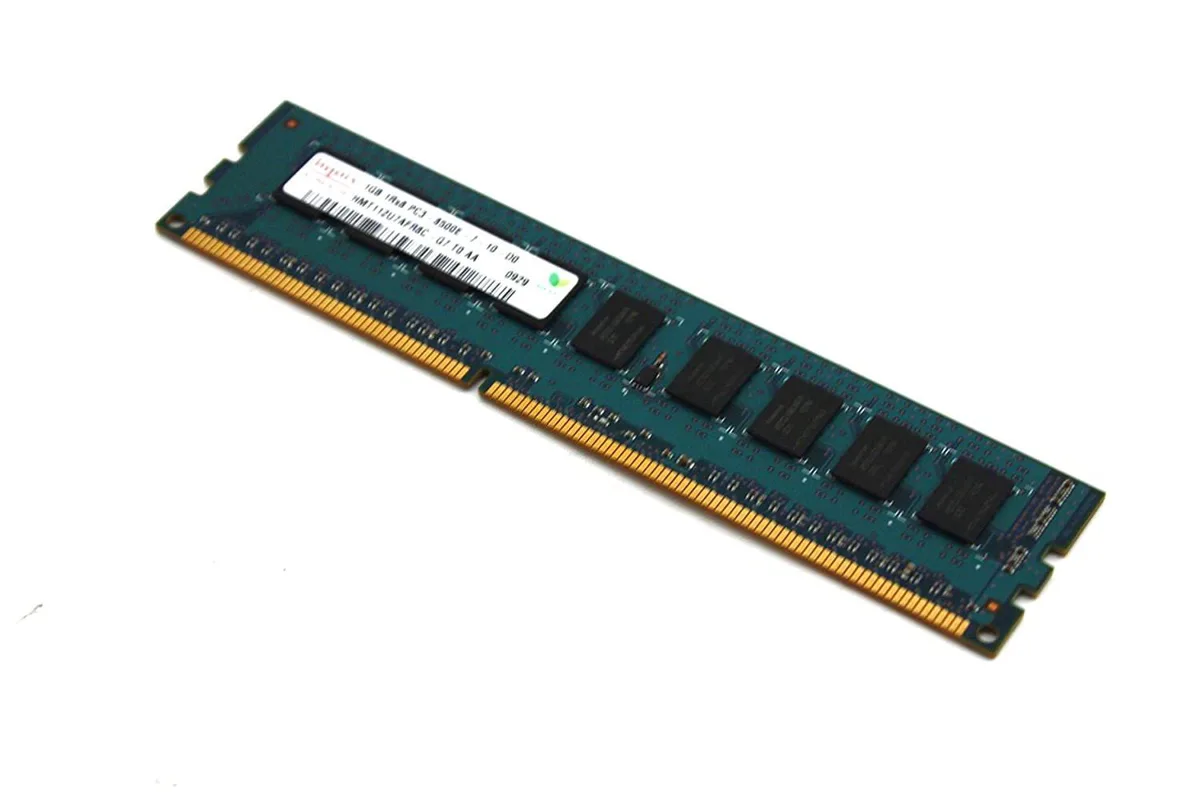 SK hynix SK hynix HMT112U7AFR8C-G 1GB DDR3 1066 desktop RAM — product photo