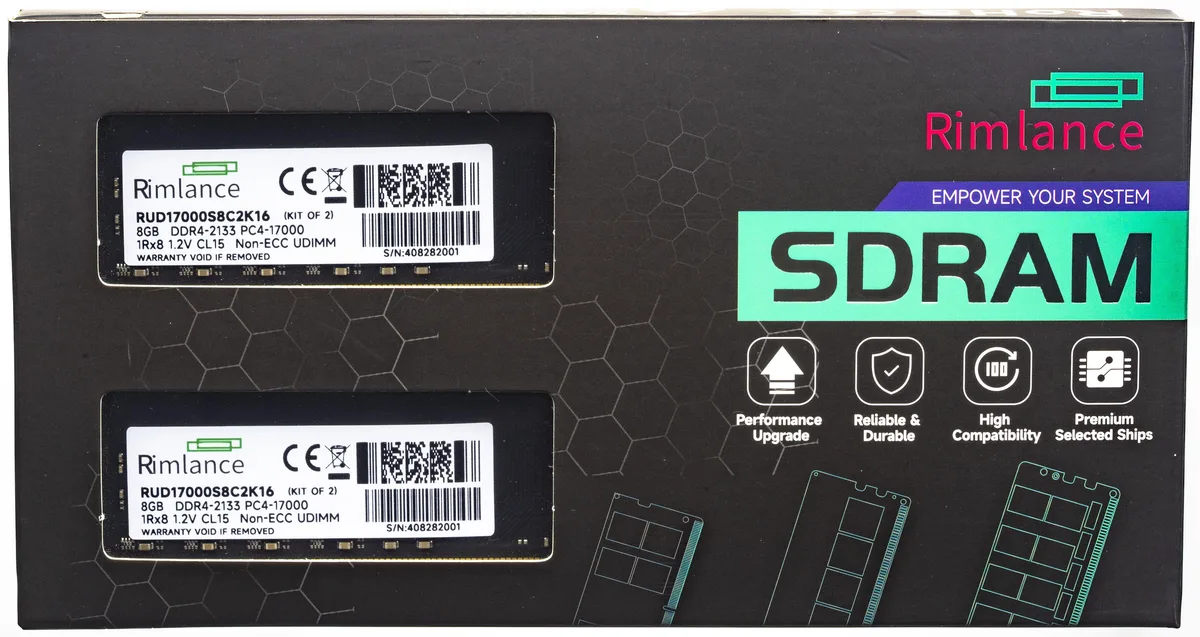 Two green DDR4 UDIMM sticks with black heat spreaders, 288-pin, 16GB kit