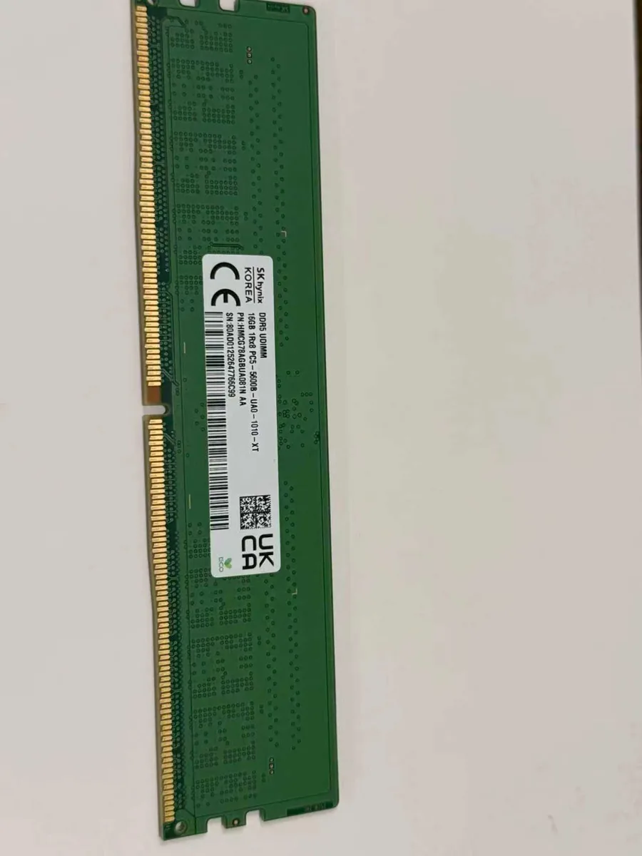 SAMSUNG SAMSUNG 16GB DDR5-5600 internal SSD — product photo