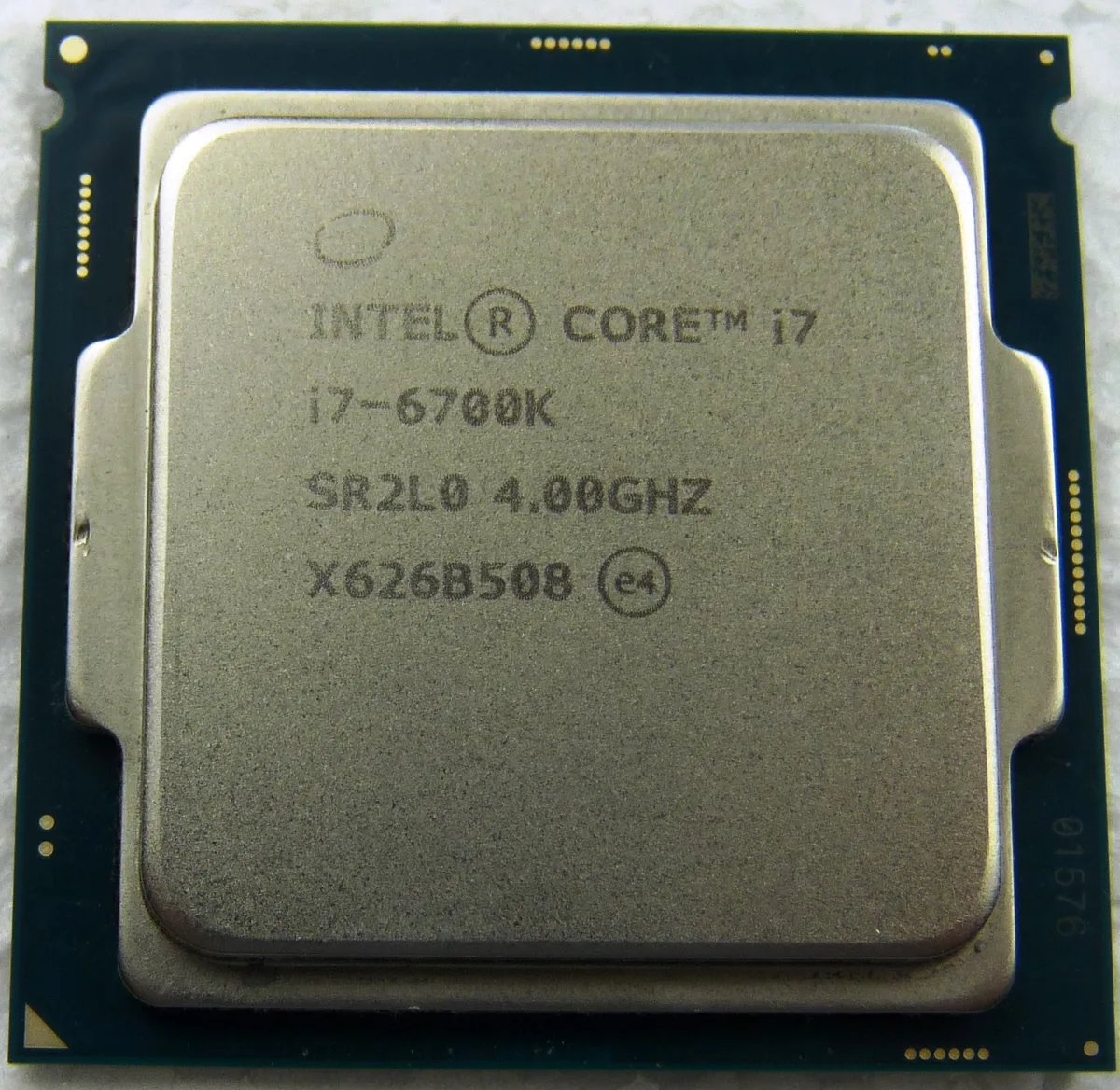 Intel Intel Core i7-6700K 4.0 GHz LGA 1151 91W desktop processor tray no cooler — product photo