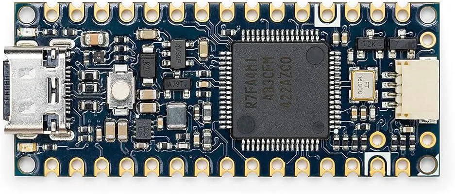 Arduino Arduino Nano R4 RA4M1 48MHz 256KB 32KB Qwiic RGB 4.3×1.7cm — صورة المنتج