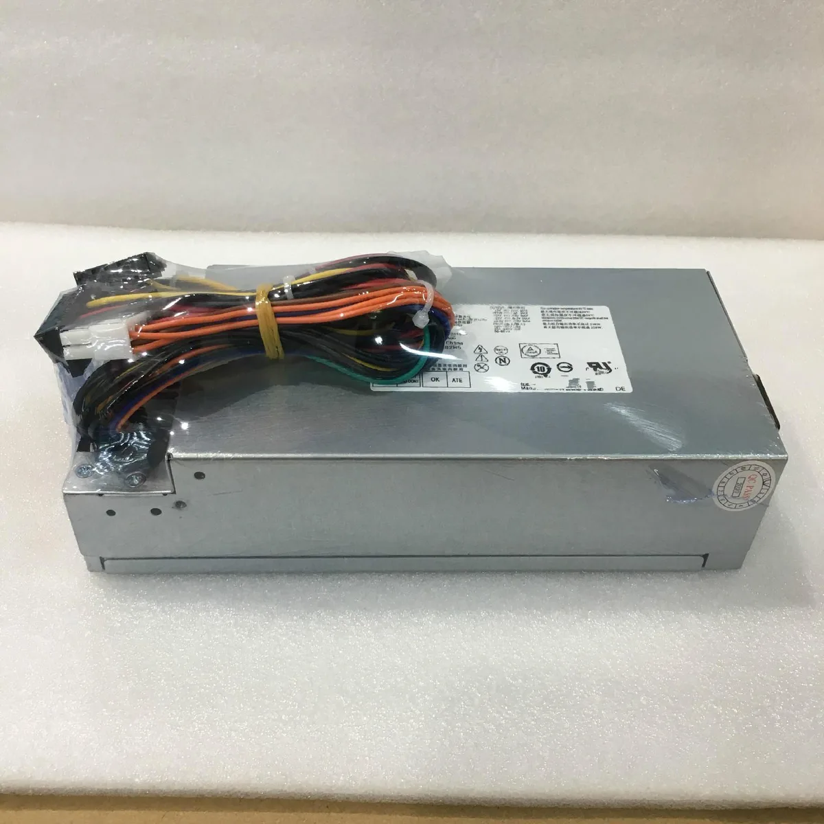 godream godream DPS-220U B-3B 220W power supply for Acer Veriton X275 — Produktfoto