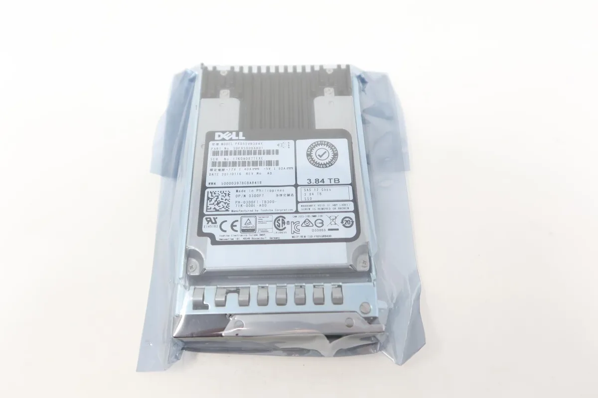 DELL DELL 03DDFT 3.84TB SAS 12G 2.5" internal hard drive — 商品写真