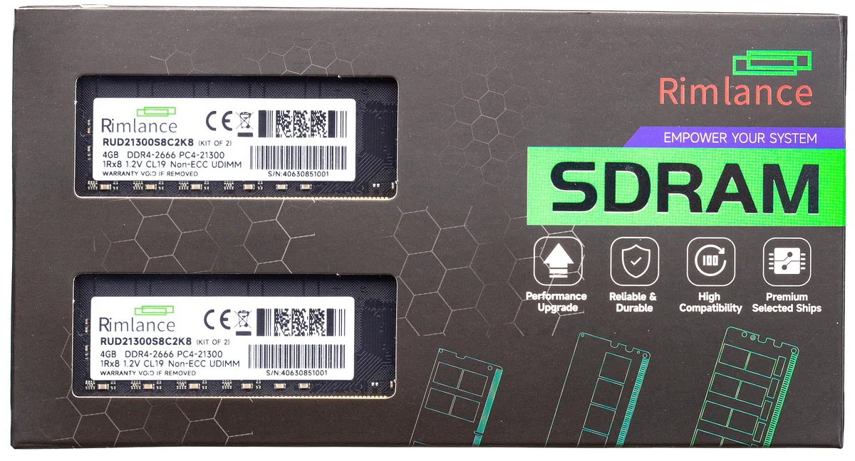 Two green DDR4 UDIMM sticks with black chips side by side