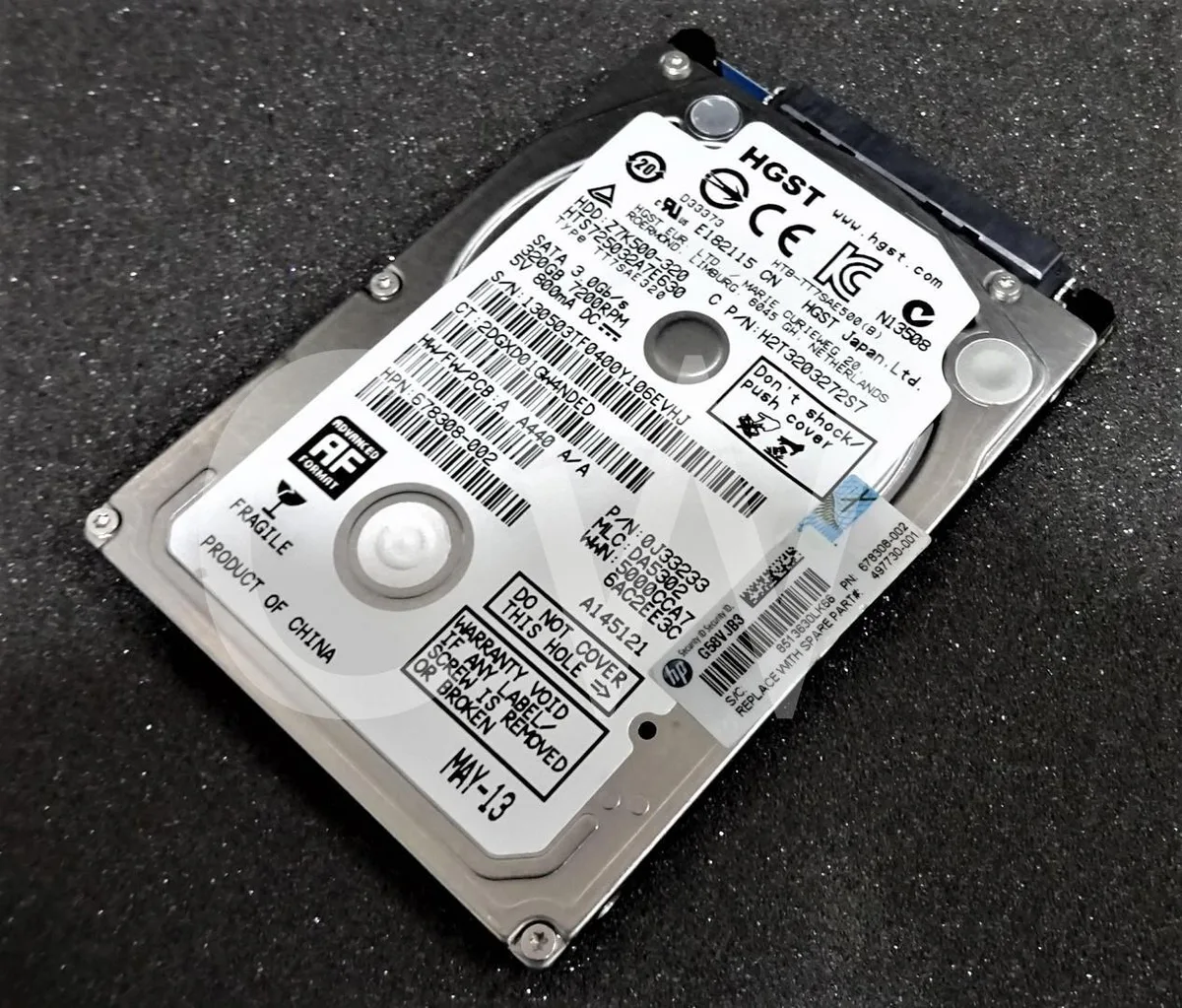 HGST HGST HTS725032A7E630 320GB 7200RPM 2.5" SATA internal hard drive — fotografia produktu