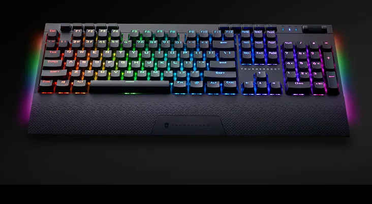 Thunderobot Thunderobot KL6104R 104-key red-switch wireless RGB gaming keyboard — toote foto