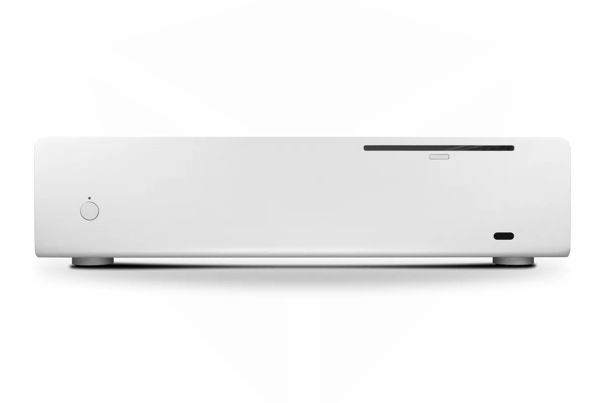 Streacom fanless aluminium chassis with sandblast finish, side USB 3.0 ports