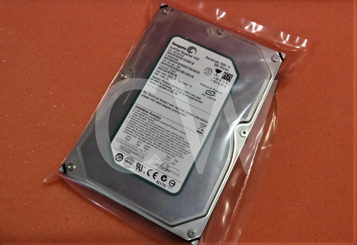 Silver 3.5 inch SATA hard drive bare unit