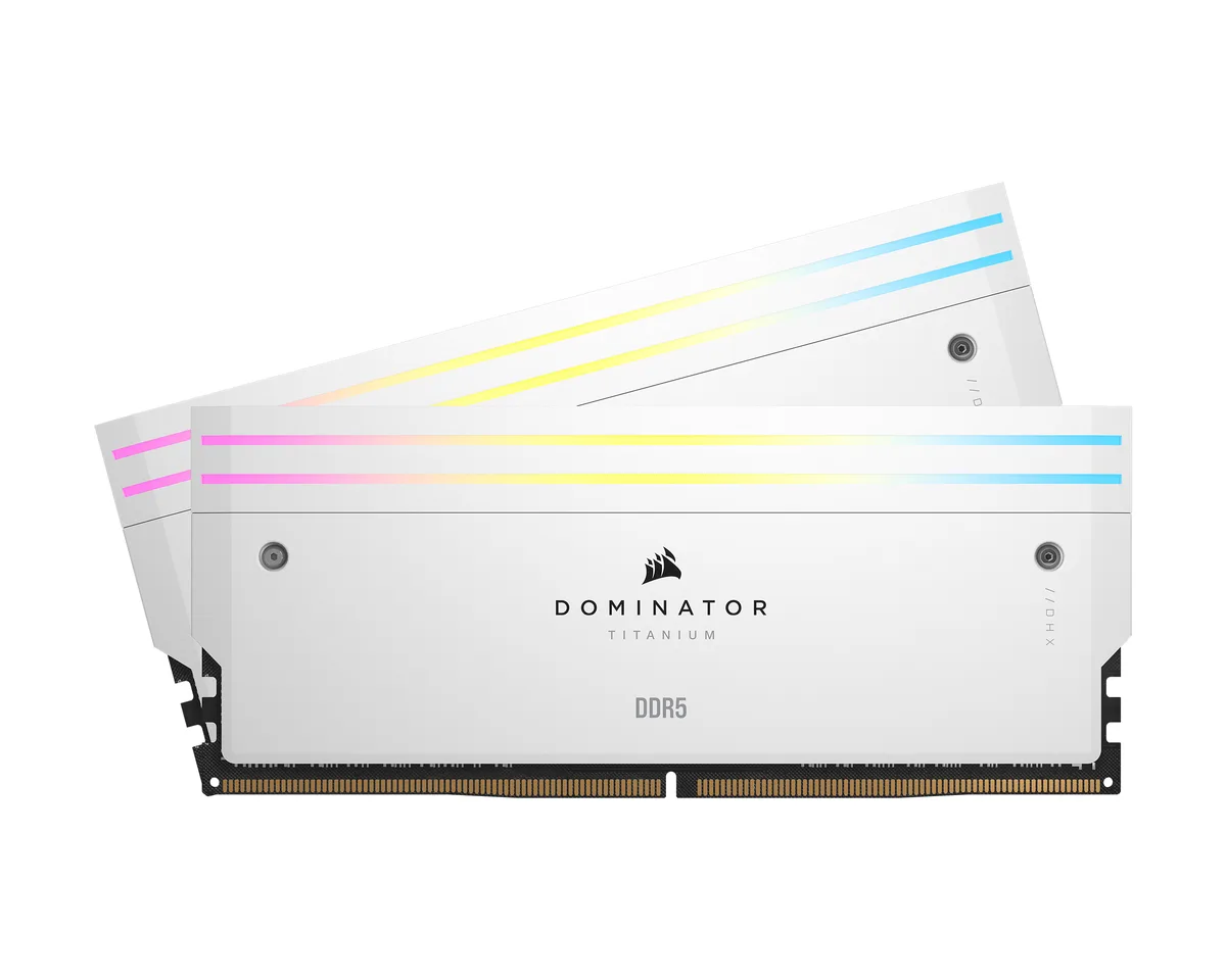 Corsair Corsair Dominator Titanium CMP32GX5M2B6000C30W 32GB DDR5 desktop RAM — product photo