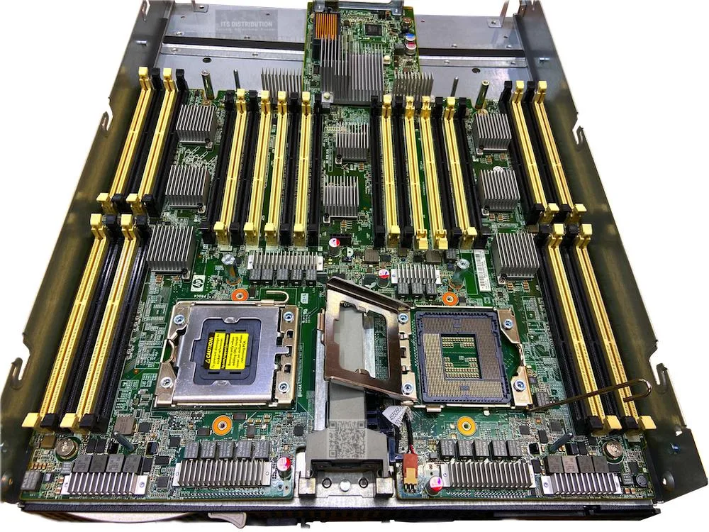 HPE HPE BL680c G7 B-side System Board 585919-001 610092-001 — foto del producto