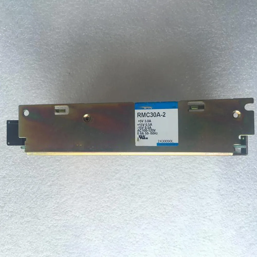KHACHIMO RMC30A-2 ATX power supply unit with metal casing and ventilation grilles