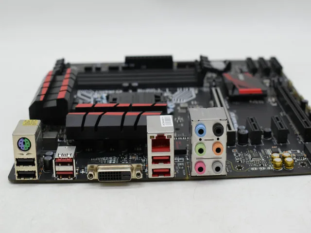 MSI B150M Night Elf Micro-ATX motherboard, black PCB with silver heatsinks and I/O shield