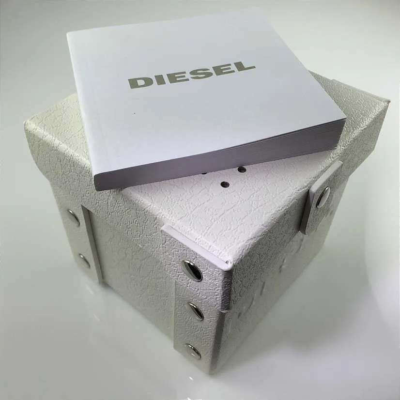 Diesel Diesel Mega Chief XL Chronograph Watch DZ4283 Black 59 mm — снимка на продукта