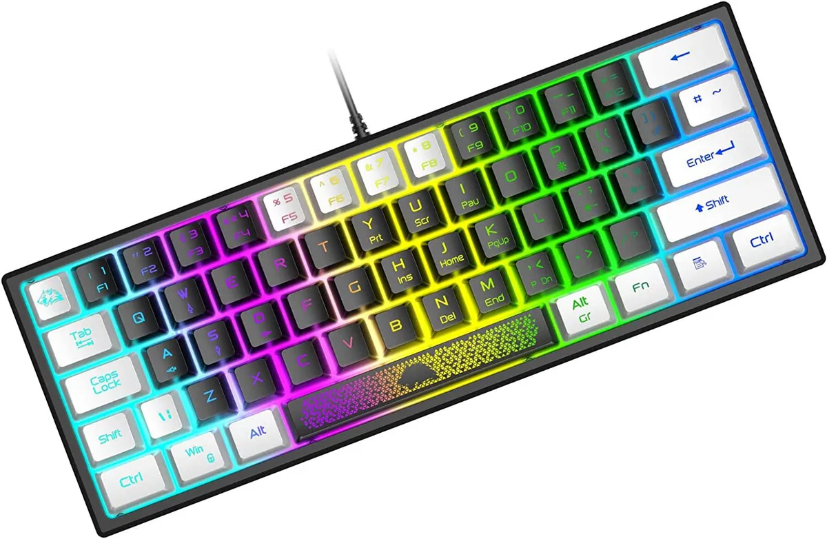 zhhcyyds zhhcyyds K61 60% Gaming Keyboard 62 Keys Wired RGB Anti-ghosting 19 Keys Waterproof Black White — photo du produit