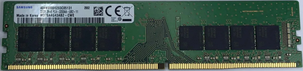 SAMSUNG SAMSUNG M378A4G43AB2-CWE 32GB DDR4 3200MHz desktop RAM — product photo