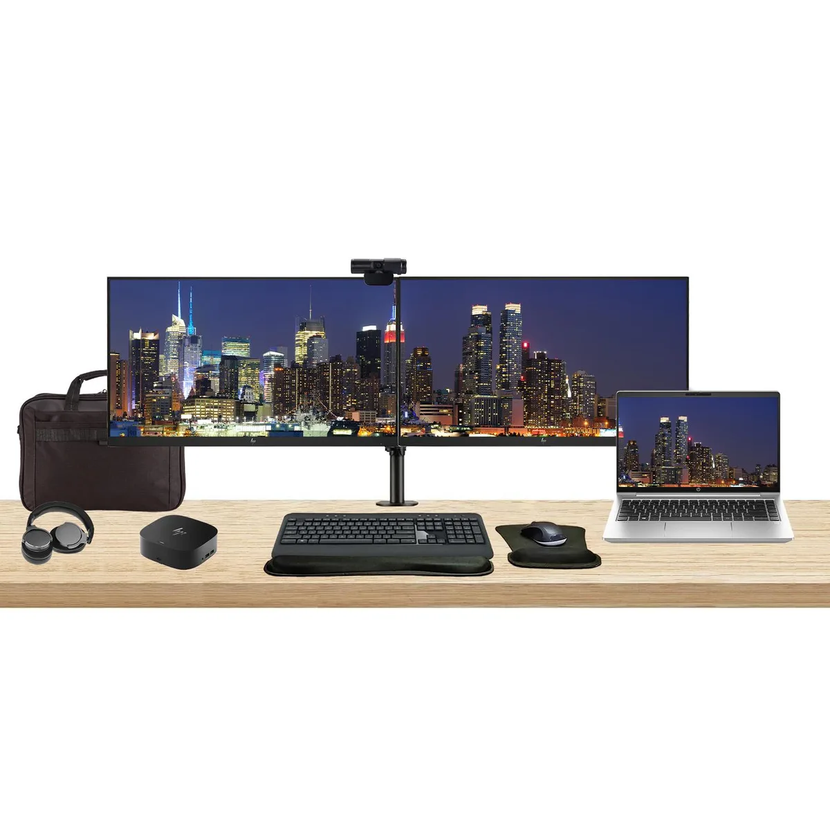 HP HP ProBook 445 G10 laptop bundle: 14" Ryzen 5, 8GB, 256GB, dual 24" monitors, dock, accessories — 商品写真