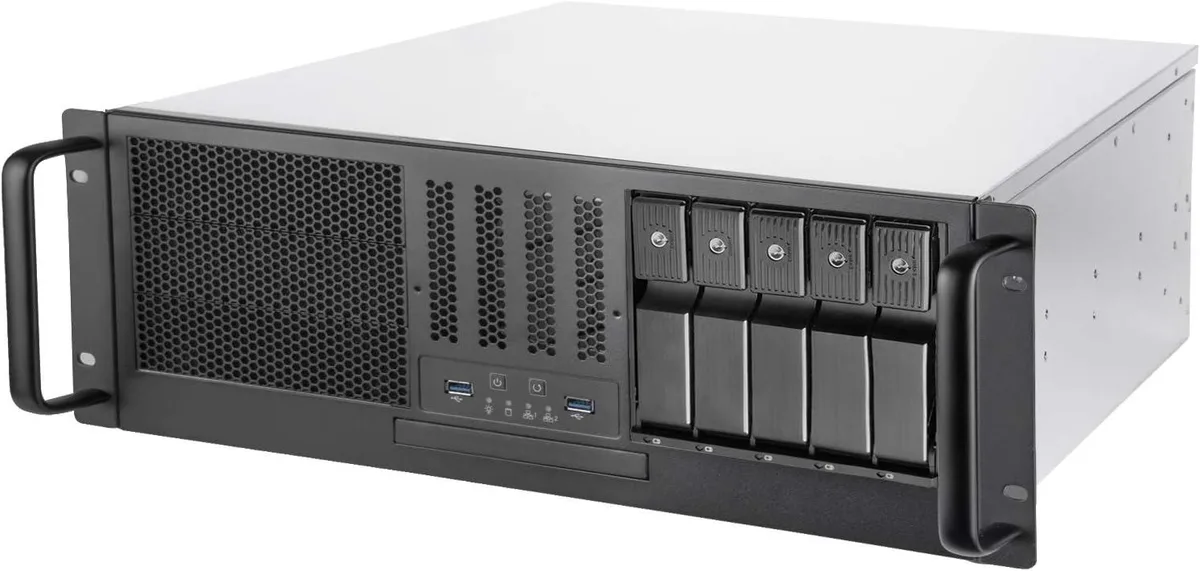 Silver 4U rackmount server chassis with five 3.5 hot-swap bays and three 5.25 bays