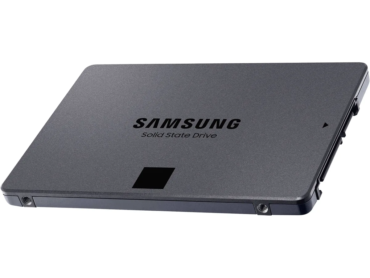 SAMSUNG SAMSUNG 870 QVO Series MZ-77Q4T0BW 4TB 2.5" SATA internal SSD — product photo