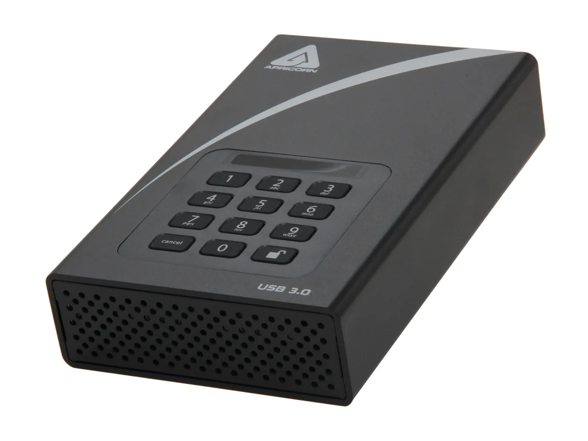Apricorn Apricorn ADT-3PL256-2000 Aegis Padlock DT 2TB 3.5" USB 3.0 external hard drive — termékfotó