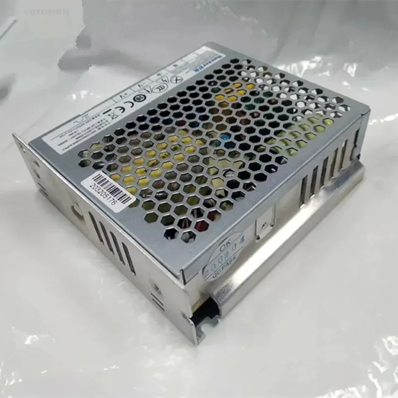 KHACHIMO KHACHIMO HKI075-120NB 12V 6A 75W Power Supply — photo du produit