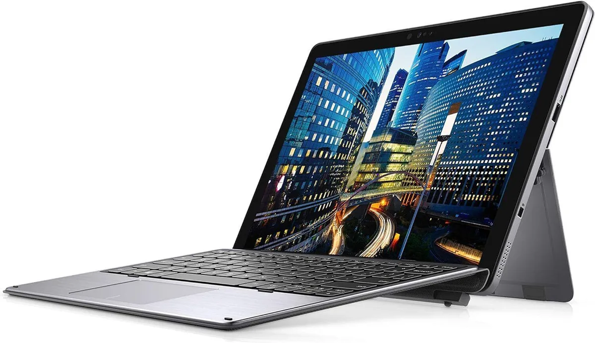DELL Dell Latitude 7210 2-in-1 12.3" Touch i5-10310U 8GB 512GB laptop — product photo