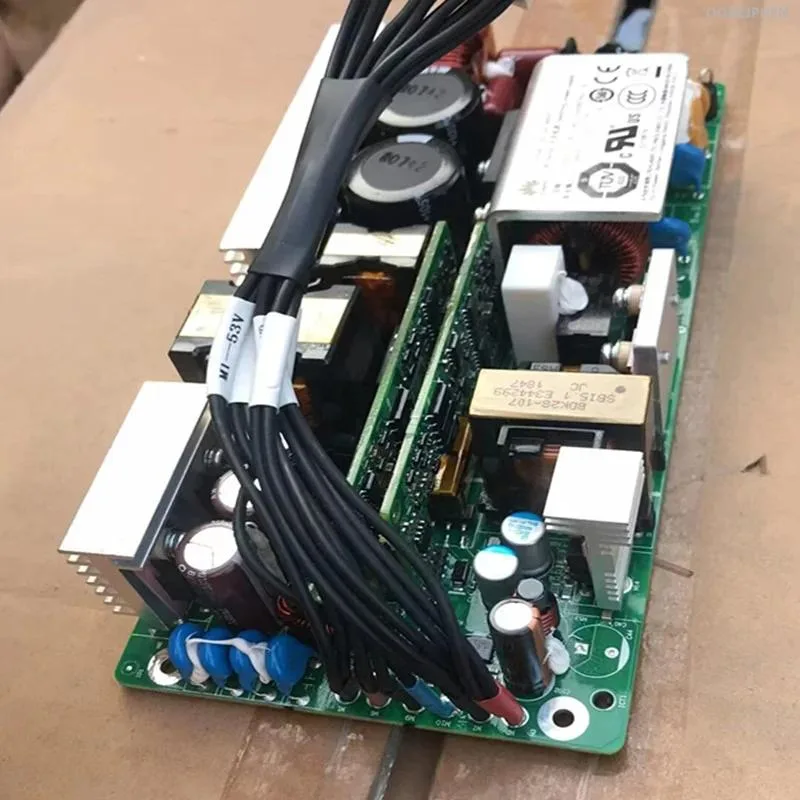 KHACHIMO KHACHIMO POE 5700 S1720 440W ATX Power Supply — fotografia produsului