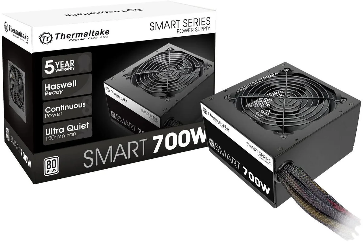 PCMART PCMART 700W 80+ White ATX Power Supply 120mm Fan — photo du produit