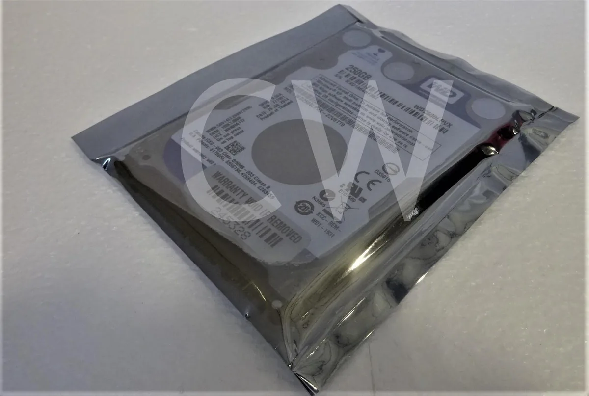 Western Digital Western Digital Blue WD2500LPVX 250 GB 5400 RPM 2.5" SATA internal hard drive — Produktfoto