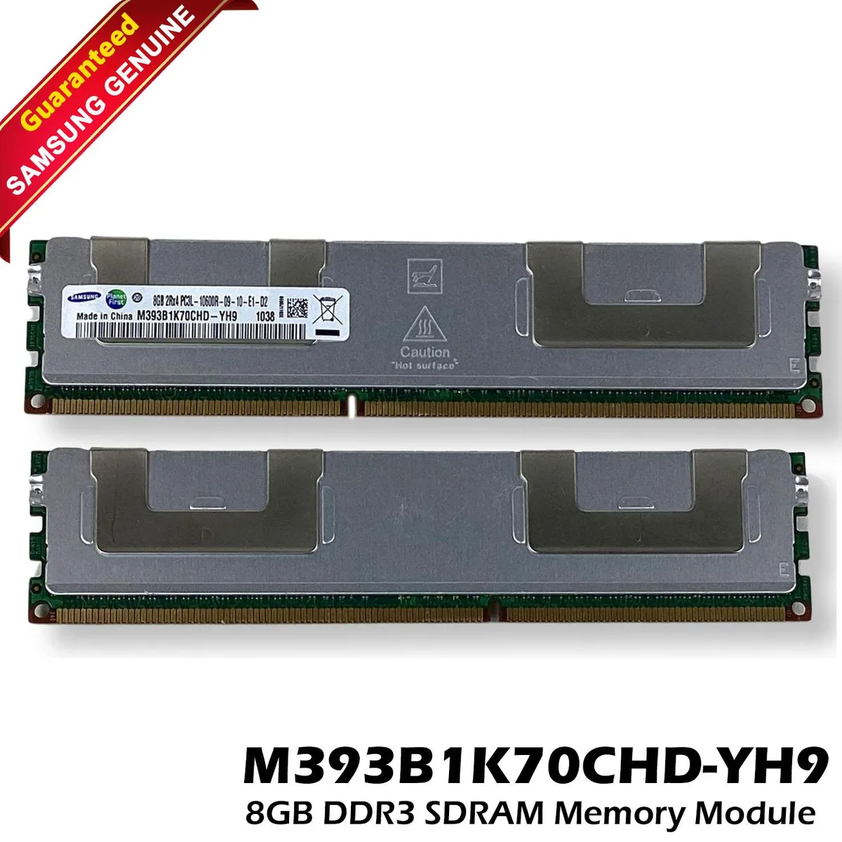 Green rectangular DDR3 DIMM with black memory chips and gold edge connectors