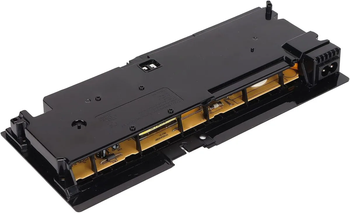 myVolts myVolts N15-160P1A PS4 Slim 2000 power supply — photo du produit
