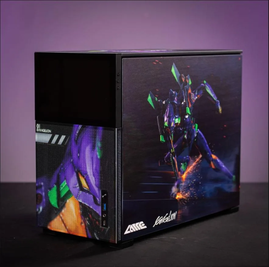 Corn Electronics Corn Electronics D31 Micro ATX Case with 1280x800 LCD — photo du produit