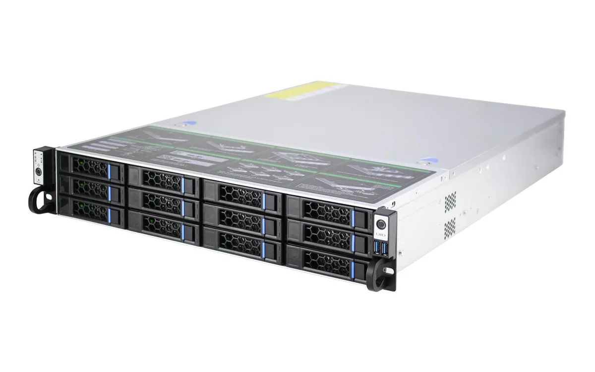 HOTCFWQ HOTCFWQ 2U 12-bay 6Gb SAS/SATA rackmount server chassis — fotografija proizvoda